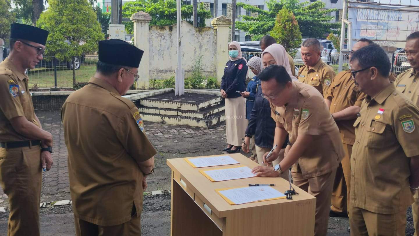 Perkuat Integritas ASN, DPMPTSP Bengkulu Gelar Penandatanganan Pakta Integritas